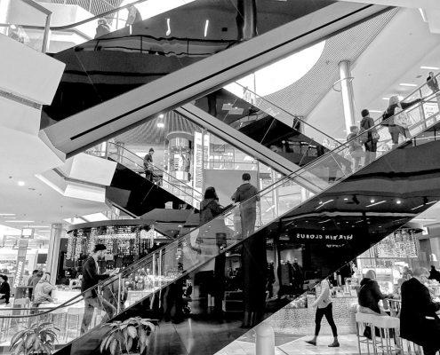 escalator 1789797 960 720