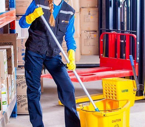 Técnicas más habituales de la limpieza industrial. 1 industrial 1636380 960 720